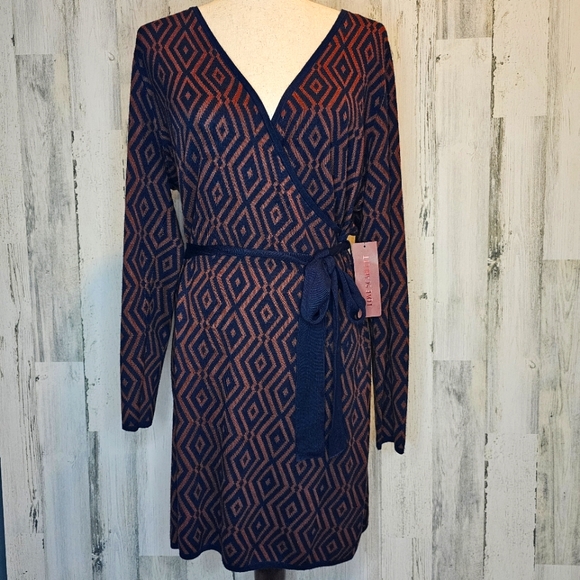 NWT Love Scarlett Cinnamon Spice Diamond Wrap Midi Dress Sweater Style Size L - Picture 5 of 12